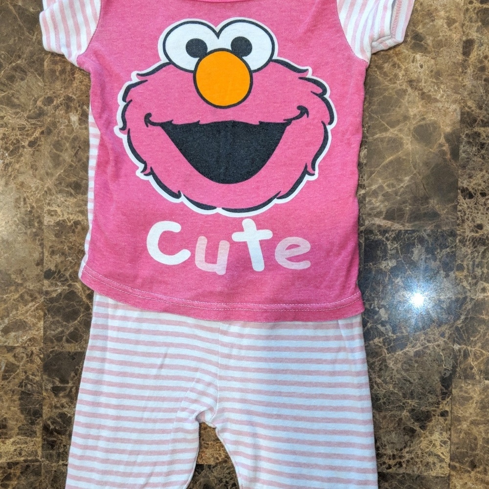 5/$15 Pajama set.